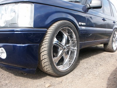 Range Rover Chrome Wheels : click to zoom picture.